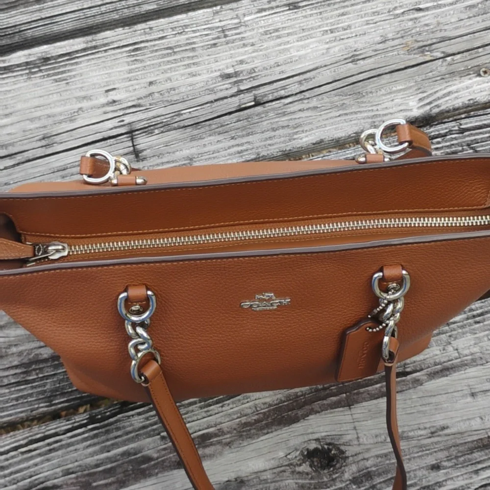 🍍Coach Sophia Tote In Tan/Brown Pebbled Leather - Picture 6 of 16